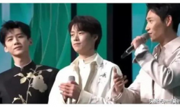 娱乐圈吃瓜爆料配音,揭秘明星背后的故事